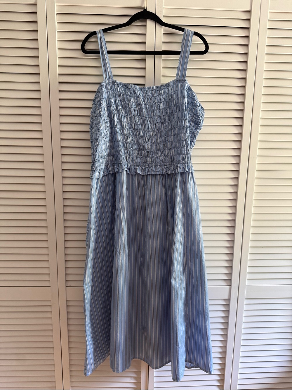 Old Navy Blue Pinstripe Smocked Midi Dress